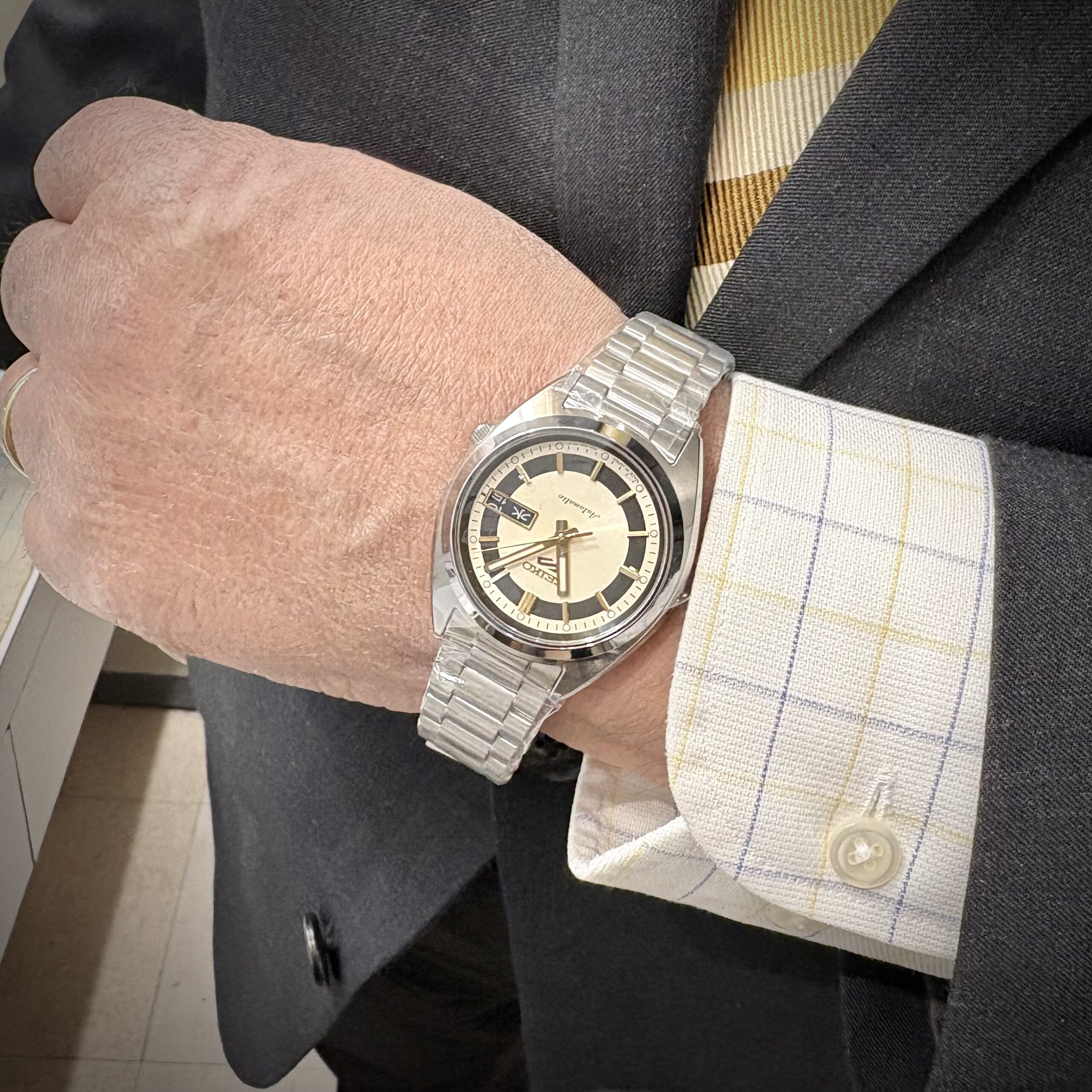 SEIKO 5スポーツ】J.PRESS コラボレーション限定モデルをご紹介・:*+