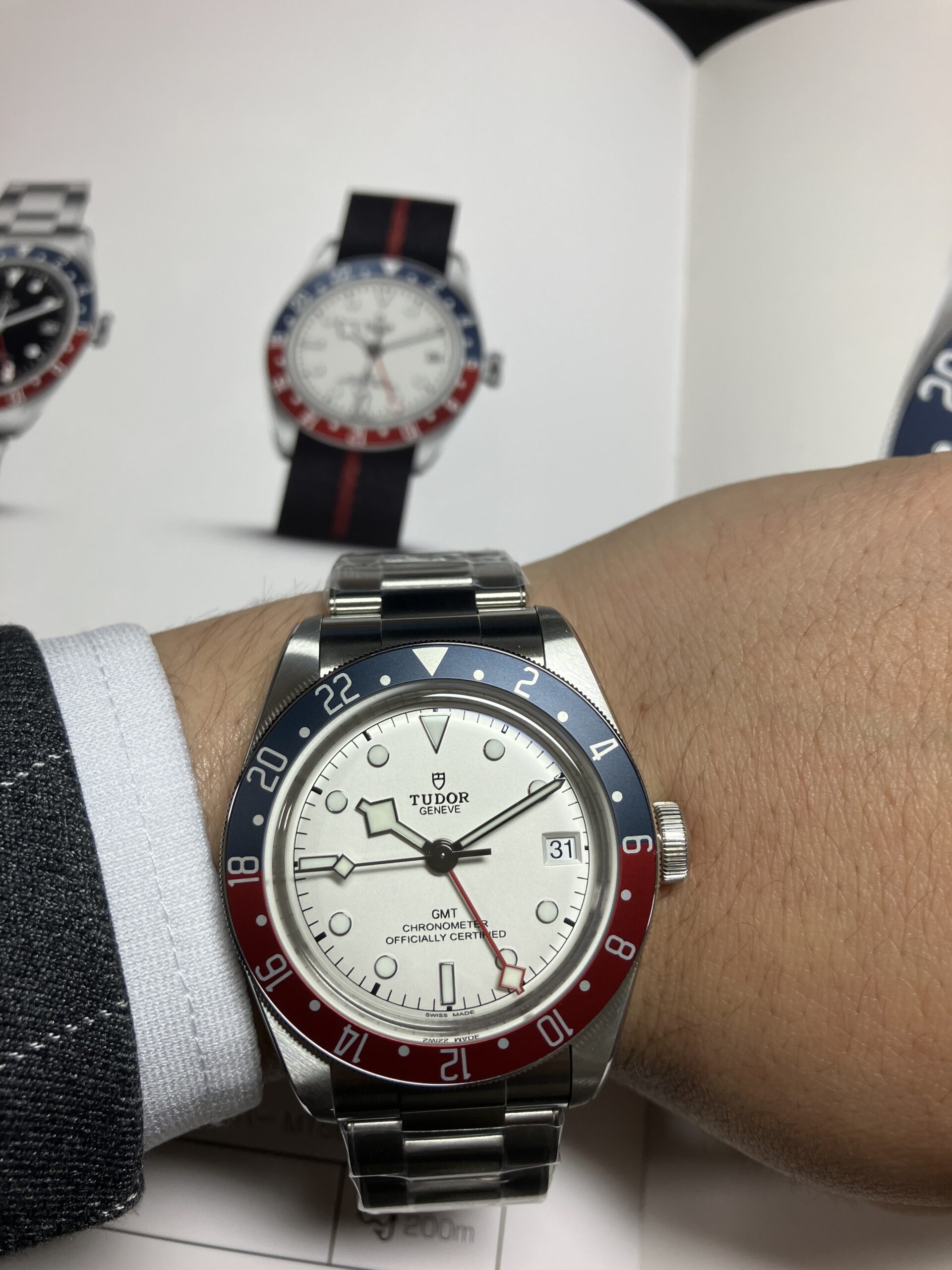 TUDOR】チューダー オパラインの輝きを腕元に ブラックベイ GMT