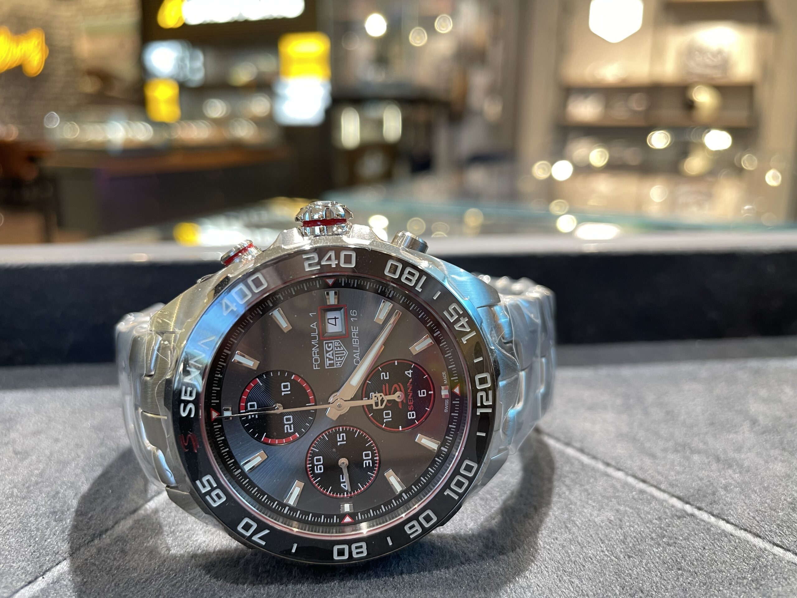TAG Heuer】アイルトン・セナ モデル！！！【タグ・ホイヤー】CAZ201D