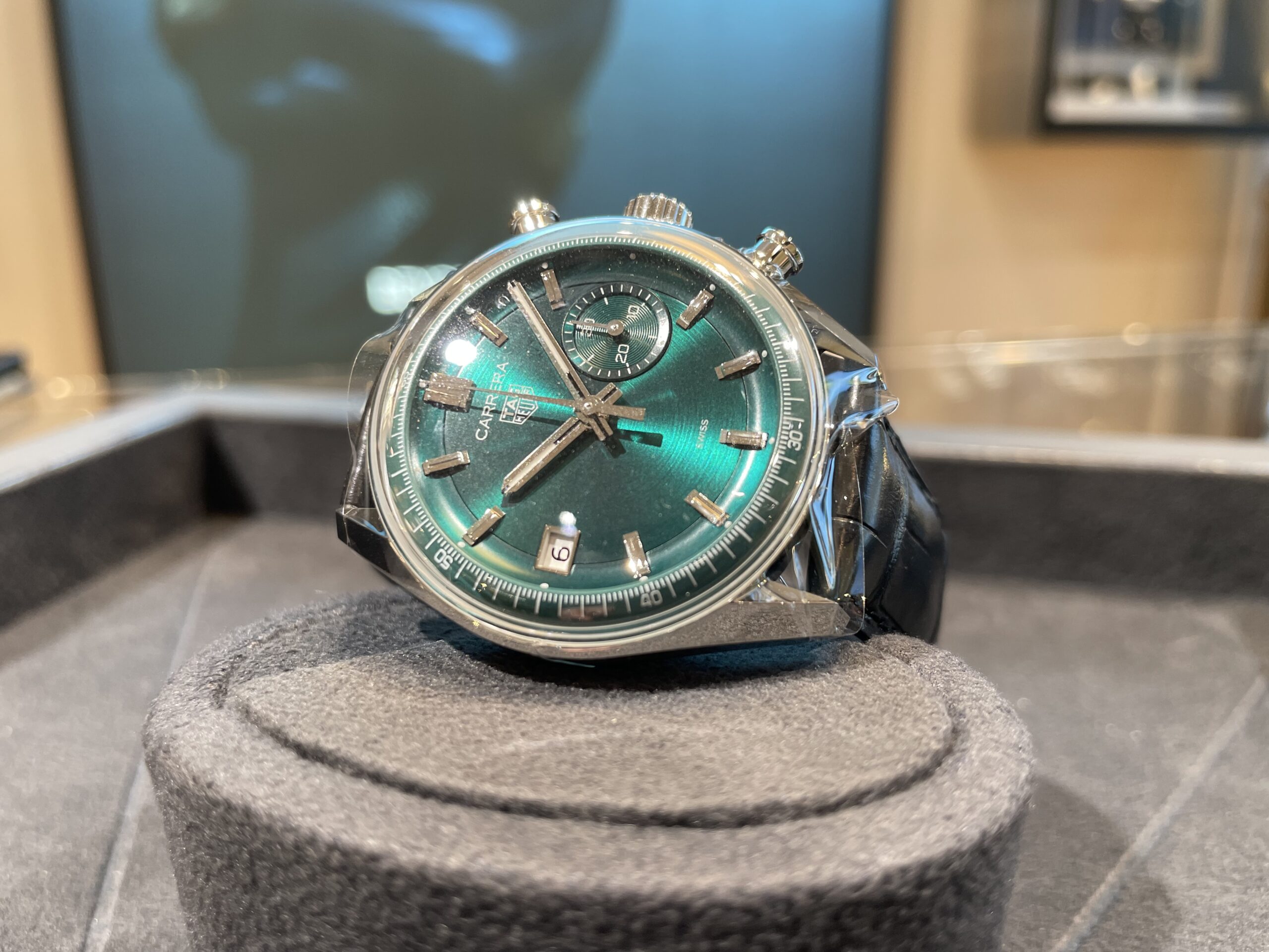 TAGHeuer】美しいグリーンのカラー時計！【タグ・ホイヤー】CBS2211