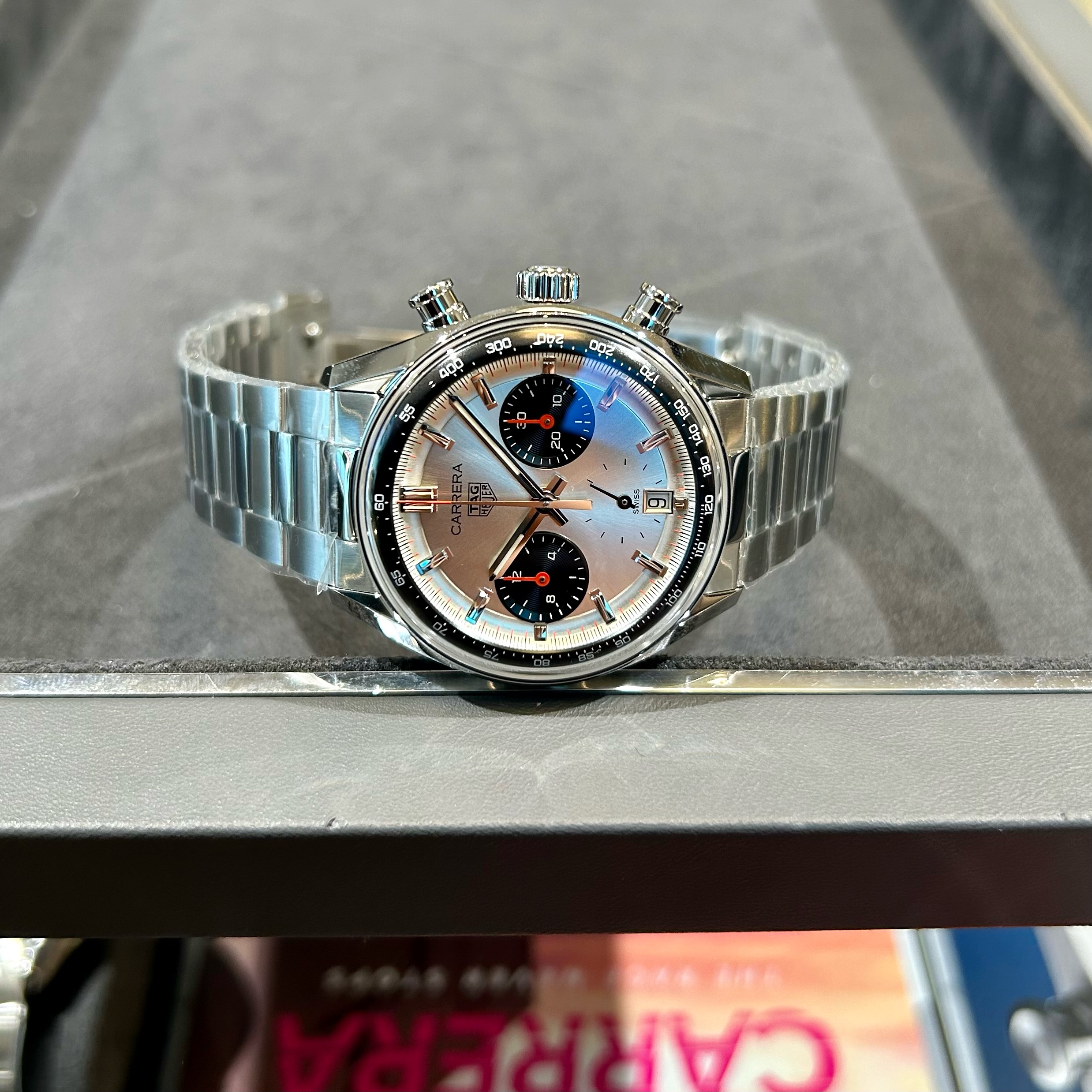 TAGHeuer】新カレラ クロノグラフ【タグ・ホイヤー】CBS2216.BA0041