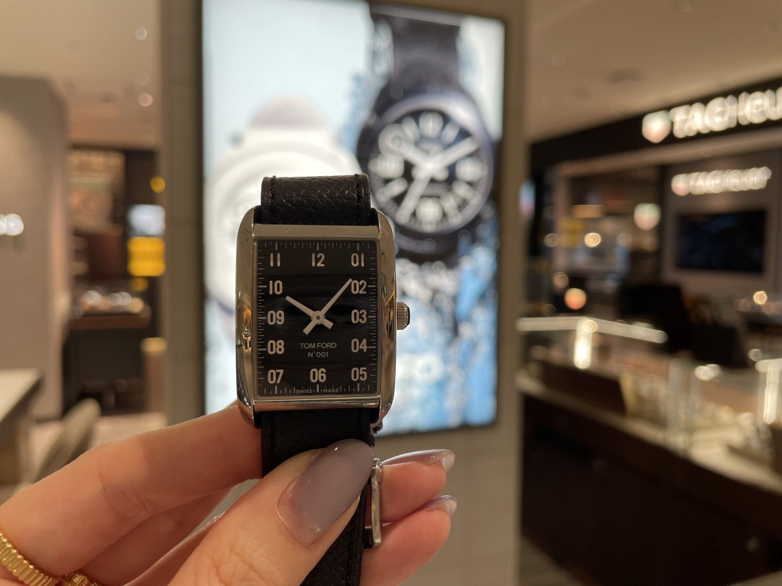 TOM FORD N.001 /44mm ブラック TOMFORD】ファッション性の高い時計！【トムフォード】N.001