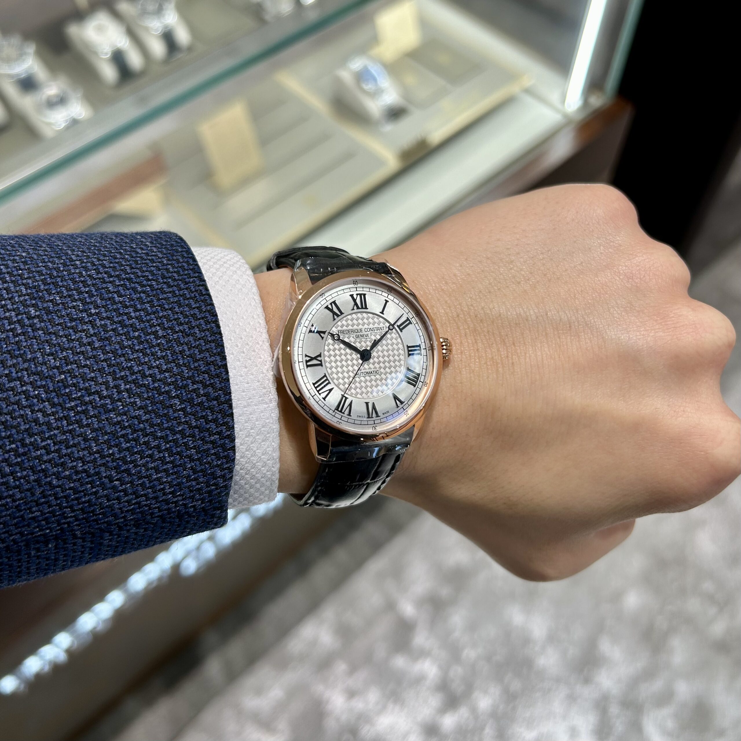 FREDERIQUE CONSTANT】端正な佇まいが魅力のクラシックモデル
