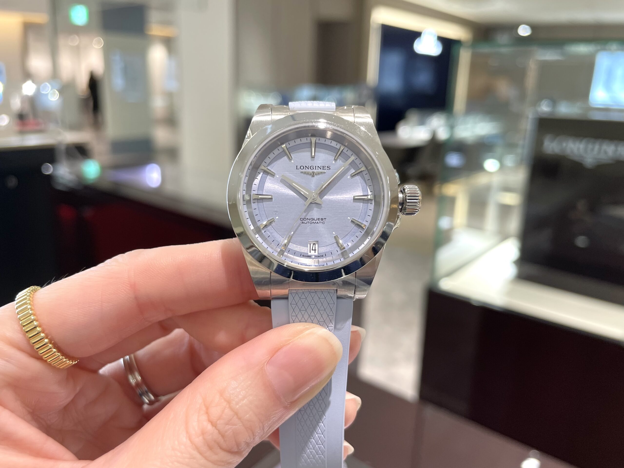 LONGINES】さわやかブルーを身につけて🩵【ロンジン】L3.430.4.92.9