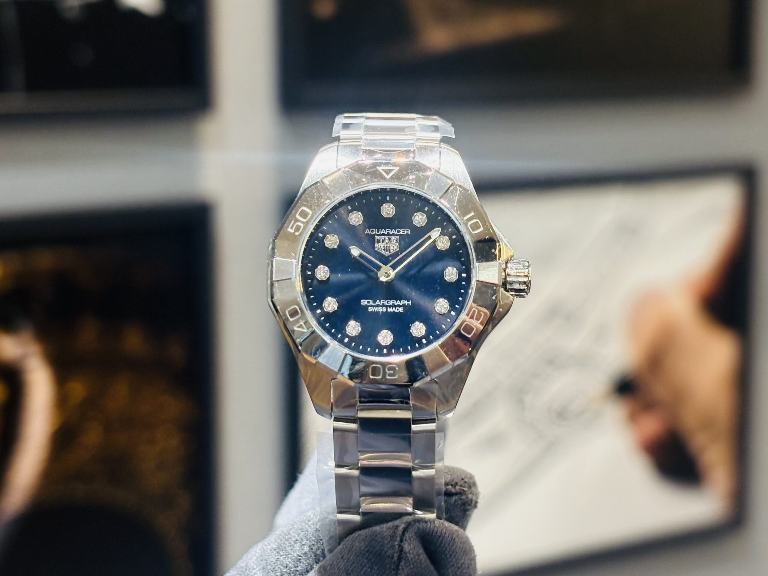 TAG Heuer】新作！💎ダイヤ輝くアクアレーサー【タグホイヤー】WBP141E