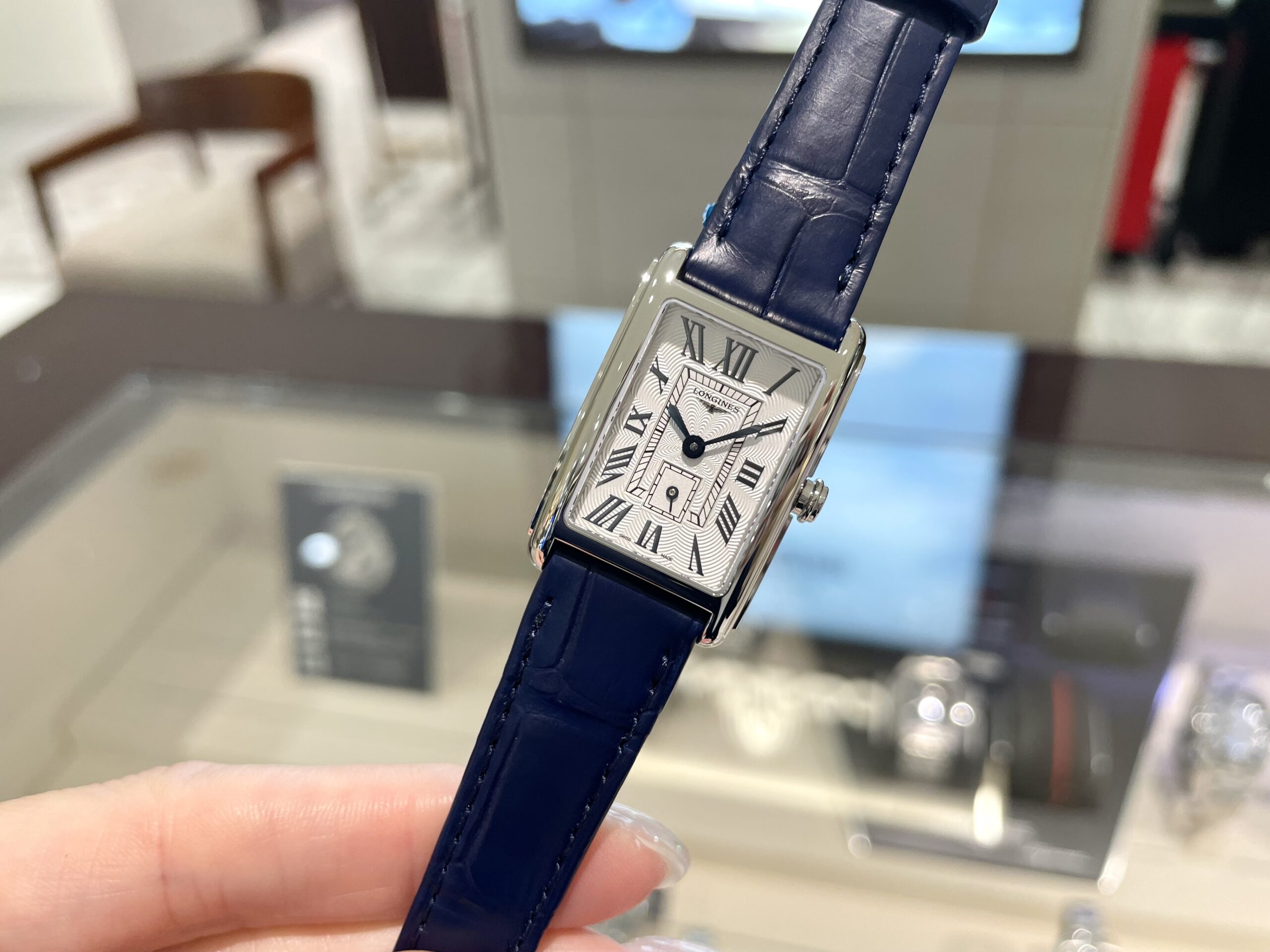 LONGINES】新作ドルチェヴィータが入荷！【ロンジン】L5.255.4.70.2
