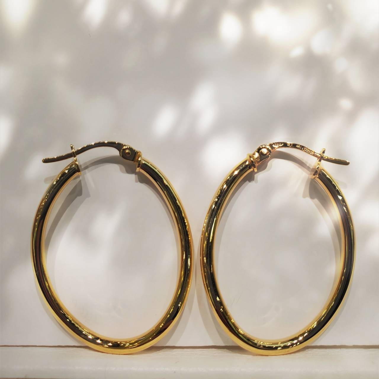 ウノアエレ　K18　ゴールドピアス