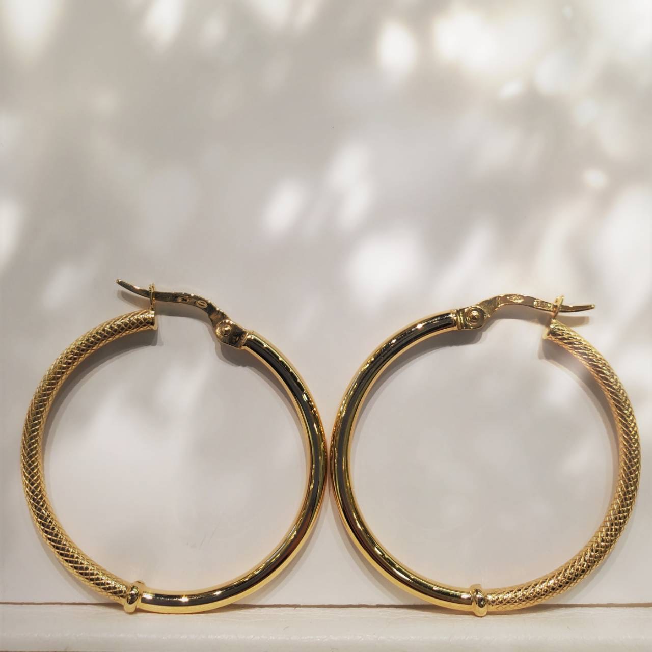 ウノアエレ　K18　ゴールドピアス