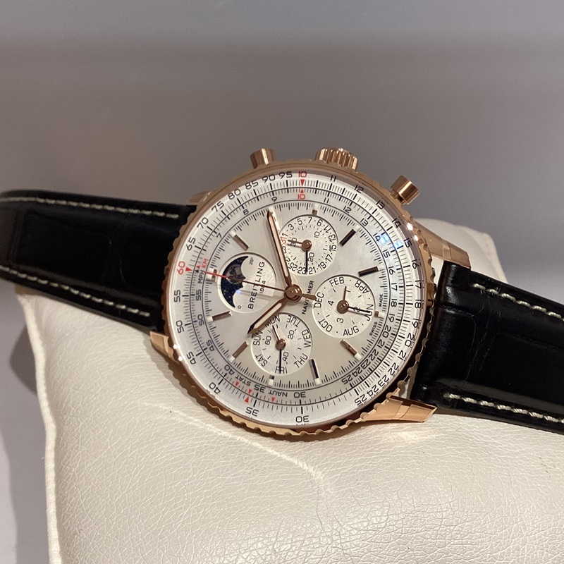 ナビタイマー B19 クロノグラフ 43 パーペチュアルカレンダー ジャパン リミテッド