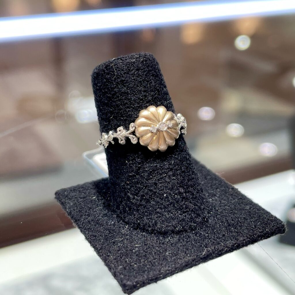 アベリ
アベリチェーンリング
チェーンリング
