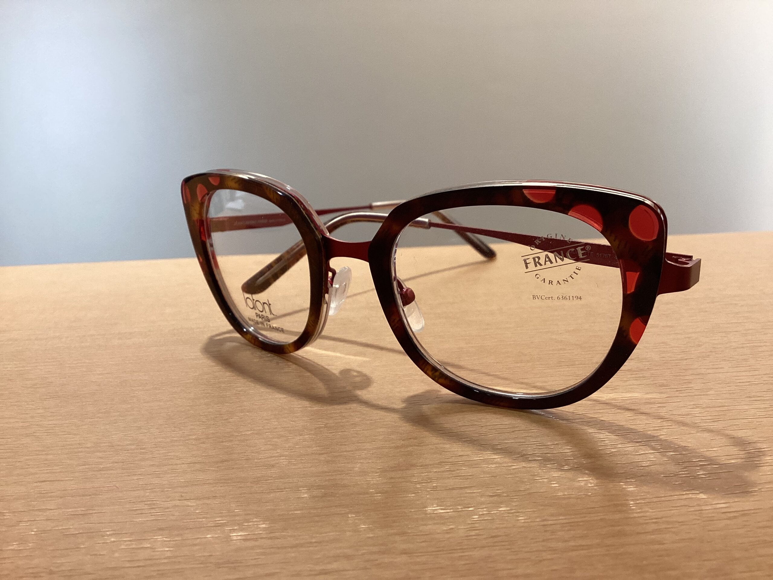 LAFONT】お顔を華やかに彩るラフォンのご紹介です【安心堂静岡メガネ店