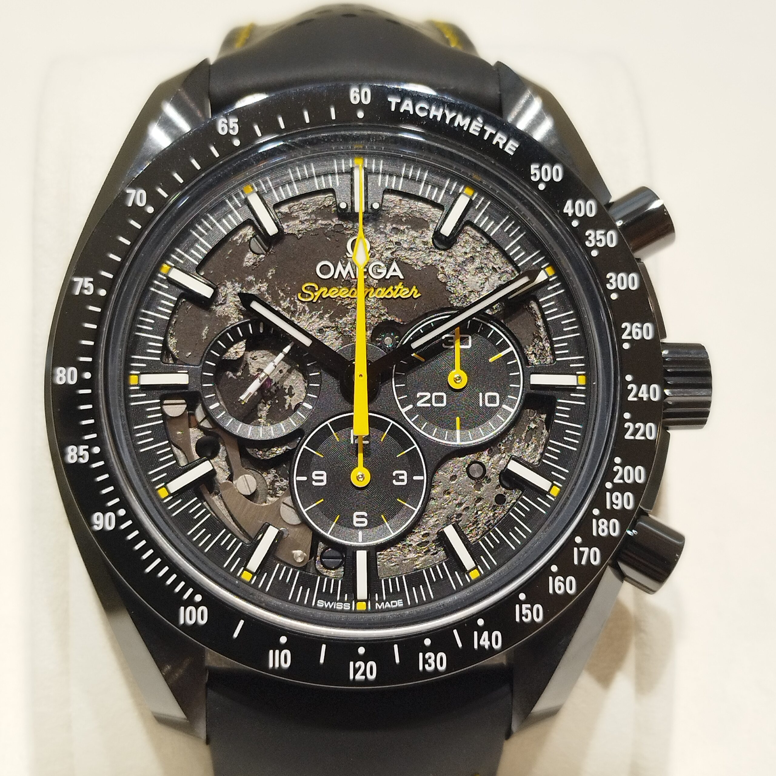 SW Omega 6 SIGNATURE Edition 世界300本限定 新品 OMEGA】新作入荷!!スピードマスター ダークサイドオブザムーン ご紹介