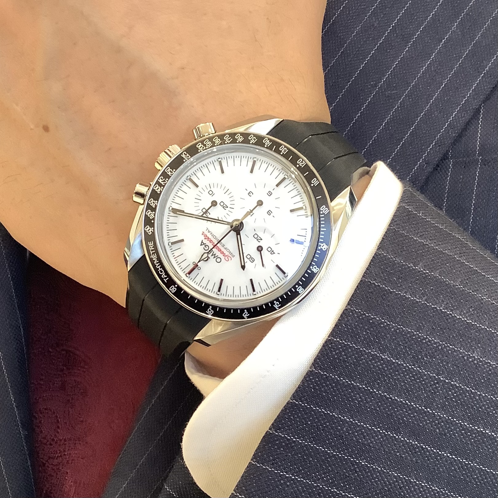 OMEGA】ホワイトダイアルのムーンウォッチ入荷いたしました！【安心堂