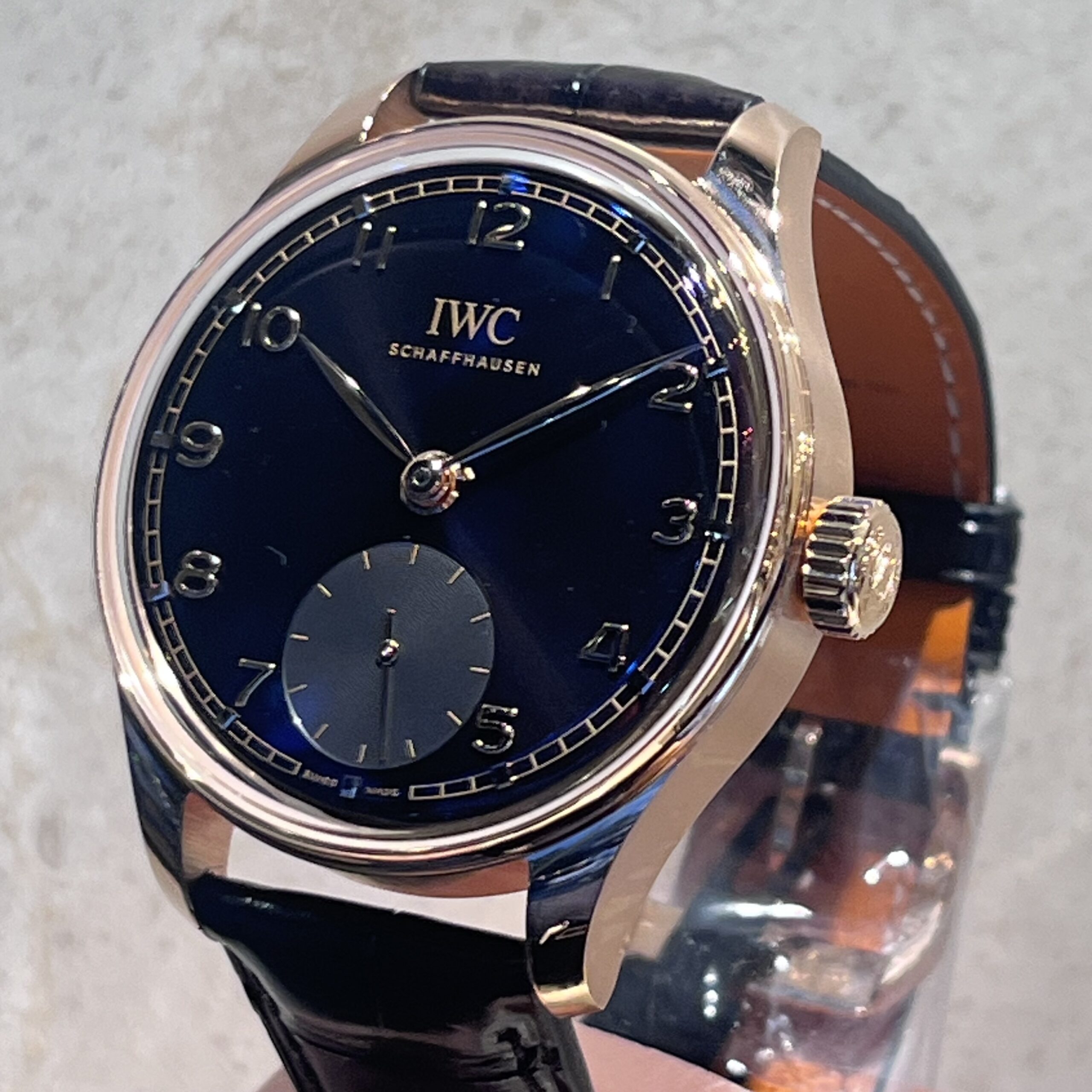 IWC】黒曜石の文字盤！ポルトギーゼ・オートマティック40ご紹介