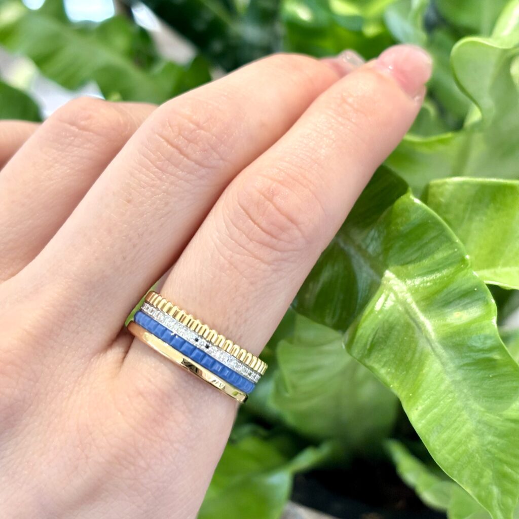 BOUCHERON キャトル ブルー ダイヤモンド リング スモール 着用イメージ